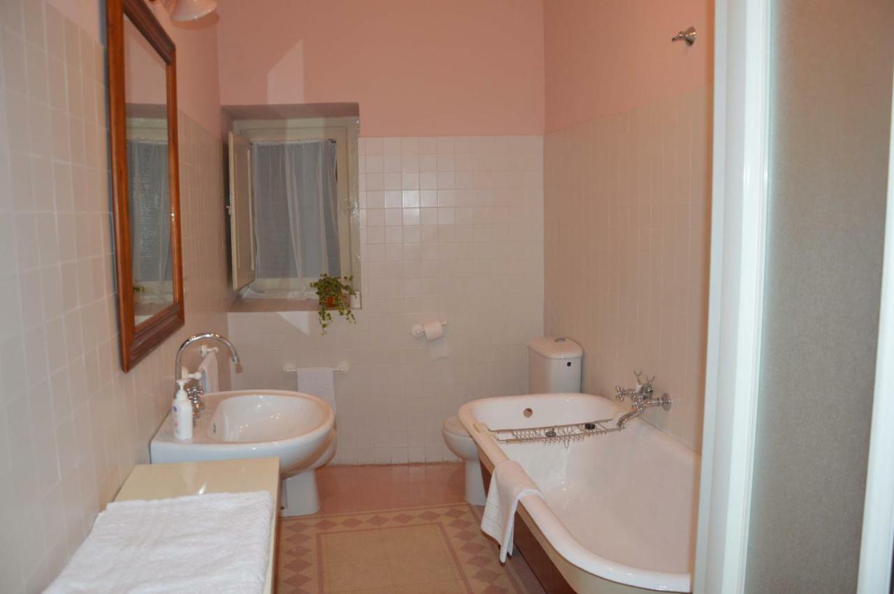Casa Ciri Bed & Breakfast Foligno Exterior photo